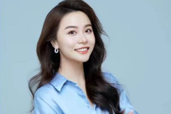 Crypto Circle Red Sister 12.28: Can Bitcoin's daily key pressure successfully break through and surge with volume by the end of the month? Today's latest market analysis and trading suggestions for Bitcoin (BTC)!