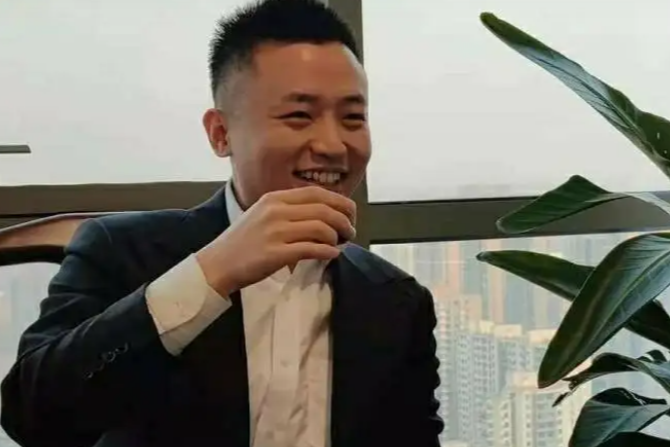 1.14张历辉:今日最新以太坊（ETH）行情分析及操作参考！