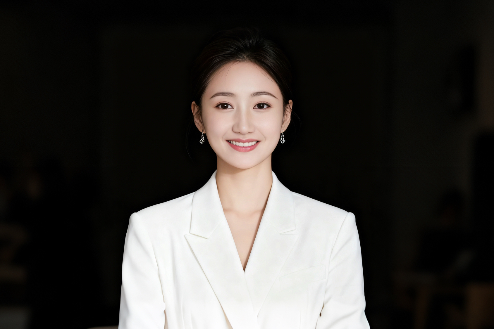 币圈丽盈：1.28比特币和以太坊最新行情分析！多头拉伸是昙花一现还是新一轮周期？