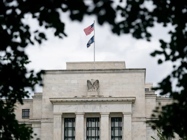 8比4的“幽灵”：当美联储失去共识，一场暴利洗牌已在暗处启动_aicoin_图3