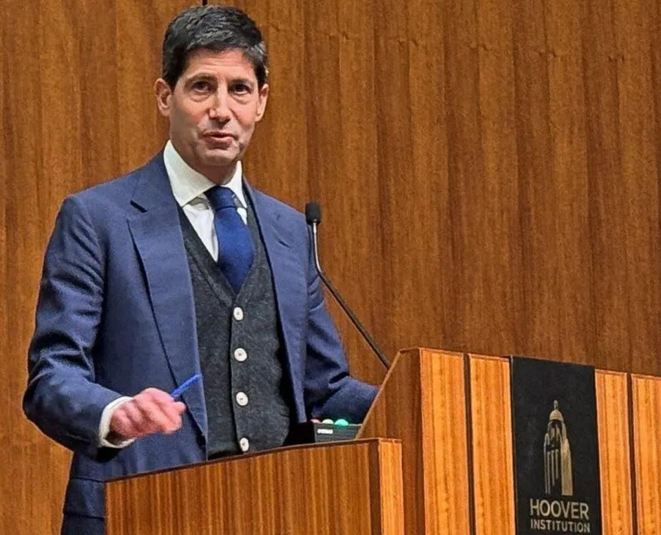 The new leader officially takes office at the Federal Reserve. How will this affect the direction of cryptocurrency prices in the future?